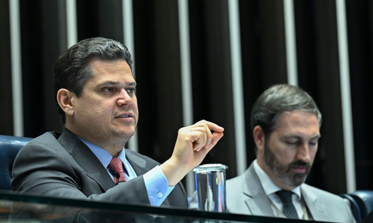 imagem-jvp-37-750x450 Aposentadoria especial para agentes de saúde será votada na terça-feira, informa Alcolumbre