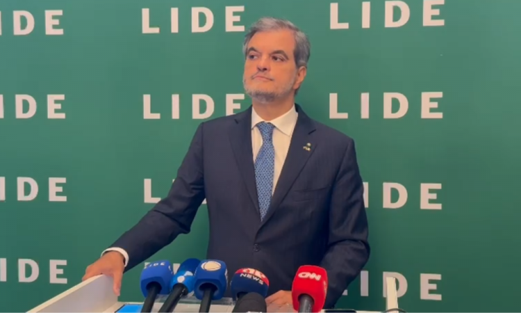 imagem-jvp-38-750x450 Embaixador do Brasil na Itália prevê decisão ‘em poucos meses’ sobre extradição de Carla Zambelli