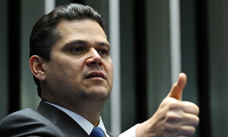 imagem-jvp-39-750x450 Resposta fria de Alcolumbre indica tarefa dura para Messias no Senado