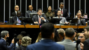 Davi Alcolumbre fez apelo aos parlamentares pela votação dos vetos: "papel institucional do Congresso" Carlos Moura/Agência Senado Fonte: Agência Senado