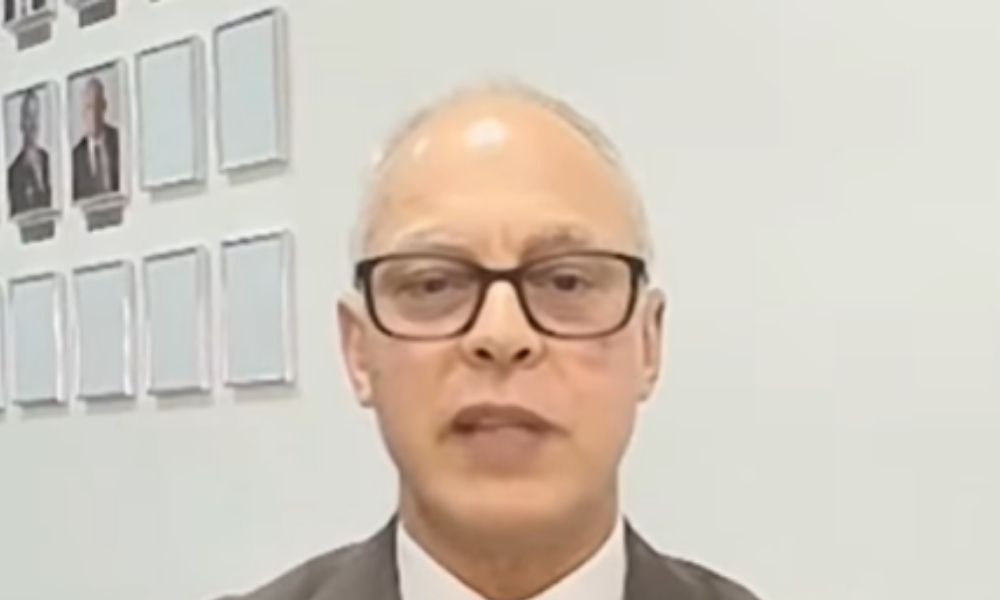 ‘Precisamos de retomada com presença plena do Estado’, diz secretário Victor Santos sobre operação no Rio