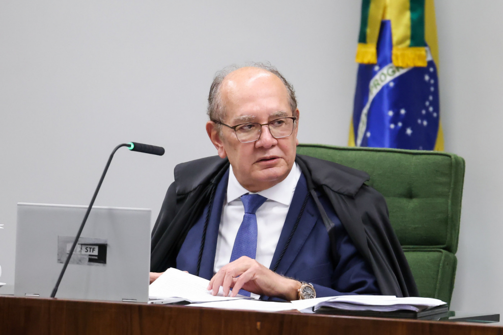 Gilmar defende indicação de Jorge Messias ao STF: ‘Está à altura do cargo’