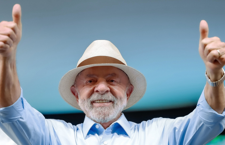 02.12.2025 – Cerimônia de entrega da Barragem Panelas II e anúncio da retomada das obras da Barragem Igarapeba Presidente da República, Luiz Inácio Lula da Silva, durante a cerimônia de entrega da Barragem Panelas II e anúncio da retomada das obras da Barragem Igarapeba. Barragem Panelas II – Cupira (PE) Foto: Ricardo Stuckert / PR