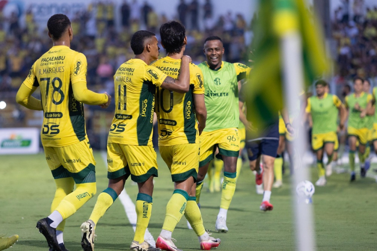 Em jogo de seis gols, Flamengo alternativo empata com Mirassol