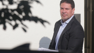 Alexandre Ramagem (PL-RJ), ex-diretor da ABIN, chega para prestar depoimento na sede da Polí­cia Federal, no Rio de Janeiro