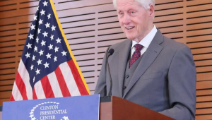 Bill Clinton foi presidente dos Estados Unidos entre 1993 e 2001