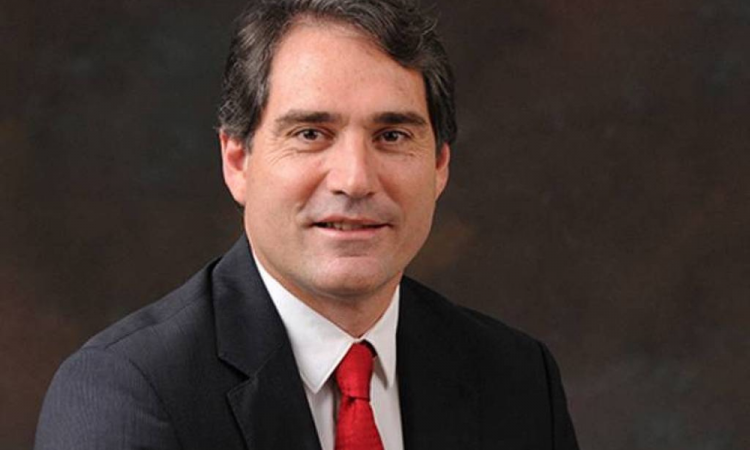 Coca-Cola anuncia brasileiro como novo CEO