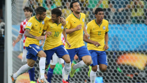 Neymar comemora gol do Brasil contra a seleção da Croácia, na partida de abertura da Copa do Mundo 2014