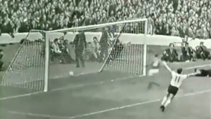 Alemanha e URSS fizeram um típico duelo europeu na semifinal da Copa de 1966