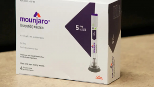 Anvisa alerta para riscos de canetas emagrecedoras manipuladas e falsas