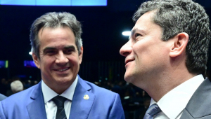 Os senadores Ciro Nogueira (PP) e Sergio Moro (União) no plenário da Casa