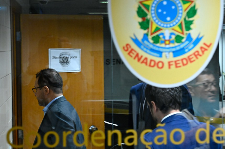 Jucimar Silva foi levado para a Delegacia do Senado por determinação do presidente da CPMI, Carlos Viana Waldemir Barreto/Agência Senado Fonte: Agência Senado
