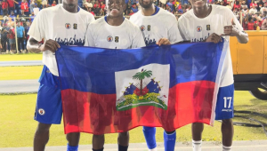 Jogadores da seleção haitiana comemoram a classificação para a Copa do Mundo de 2026