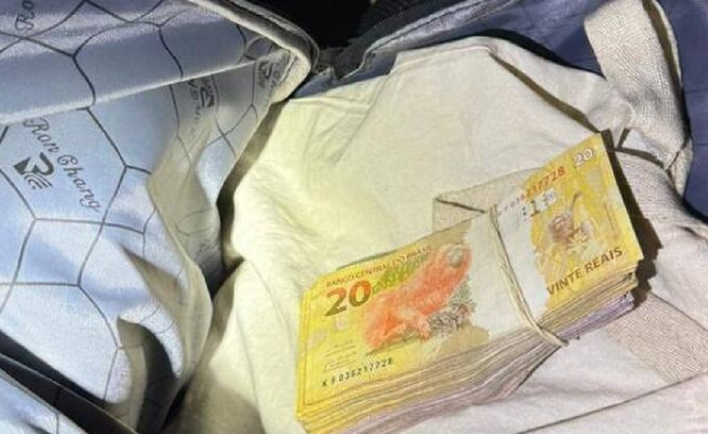 Policiais do Denarc são presos sob suspeita de receber propina do PCC para interromper investigação