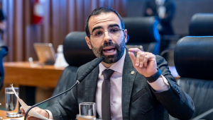 O deputado Thiago Manzoni, da Assembleia Legislativa do DF
