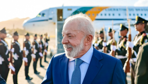 27.01.2026 - Chegada à Cidade do Panamá 27.01.2026 - Presidente da República, Luiz Inácio Lula da Silva, durante chegada ao Aeroporto Panamá Pacífico. Cidade do Panamá - Panamá Foto: Ricardo Stuckert / PR