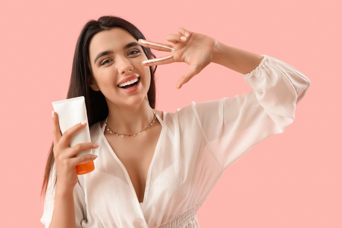 O uso do protetor solar é essencial para prevenir o câncer de pele 