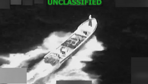 Embarcação atacada pelos EUA nesta sexta-feira (23)