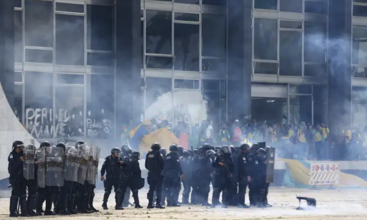 Manifestantes invadem Congresso, STF e Palácio do Planalto. Marcelo Camargo/Agência Brasil