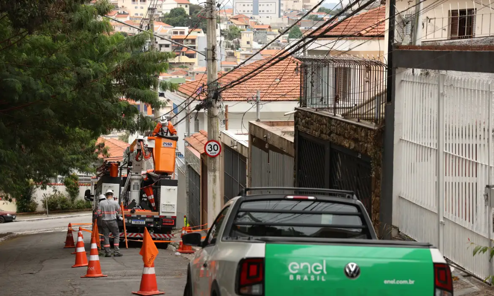 Enel diz que apagão impactou mais de 4 milhões de clientes em SP