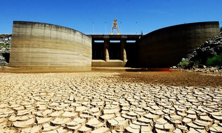 Chuvas abaixo da m&eacute;dia tendem a persistir e agravar seca em S&atilde;o Paulo