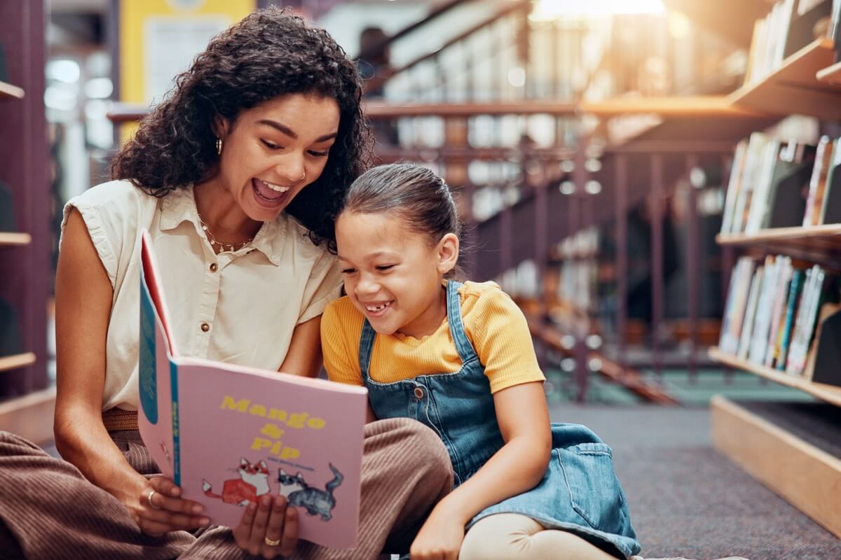 Uma seleção de leituras que acolhe emoções, fortalece vínculos e inspira crianças, educadores e famílias no início do ano escolar 