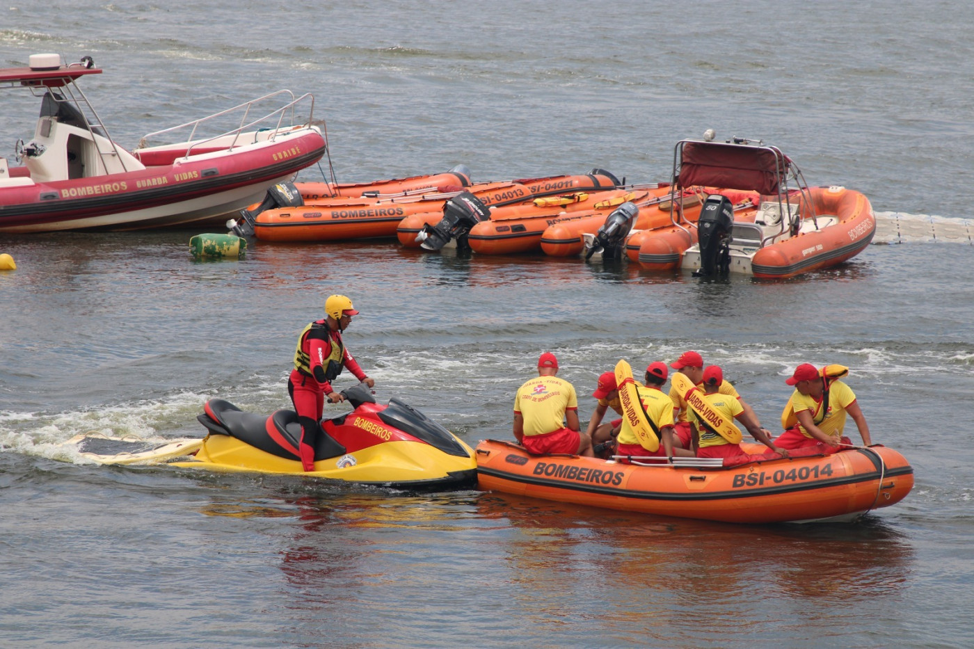 Entre os dias 26 e 28 de dezembro, foram registradas 49 ocorrências de afogamento. Foto: Divulgação/Governo de SP