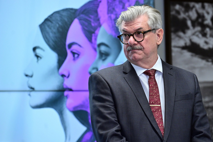 ​Ministro Marco Buzzi, do STJ, é acusado de assédio sexual contra jovem