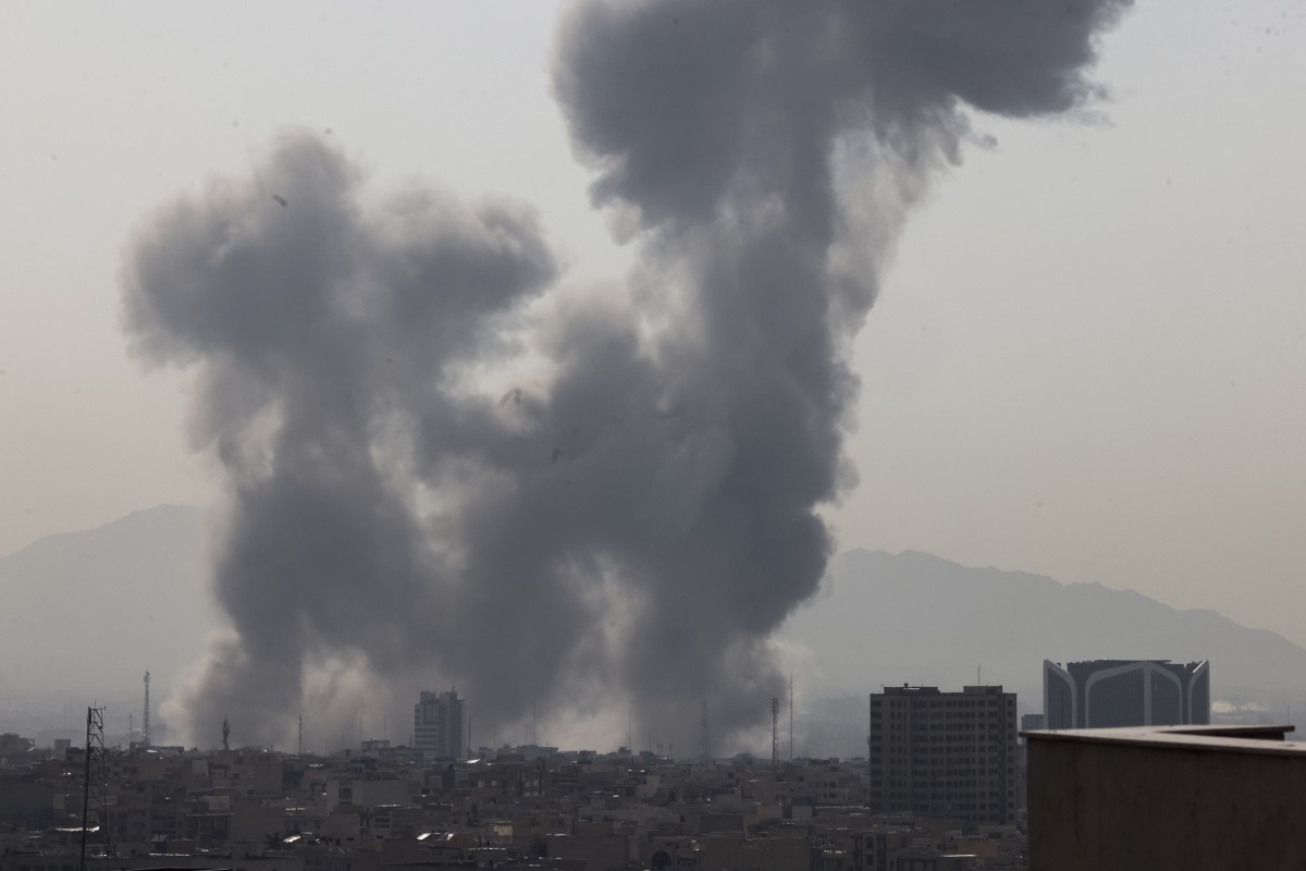 Ataque dos EUA e Israel contra o Irã