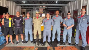 Bombeiros de SP em Manaus