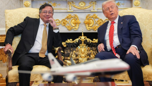 Presidente da Colômbia, Gustavo Petro, em encontro com o presidente dos Estados Unidos, Donald Trump, no Salão Oval da Casa Branca