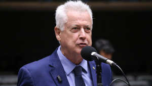 Deputado federal Rodrigo Rollemberg (PSB-DF), quem protocolou na Câmara dos Deputados pedido para a instalação da CPI do Banco Master