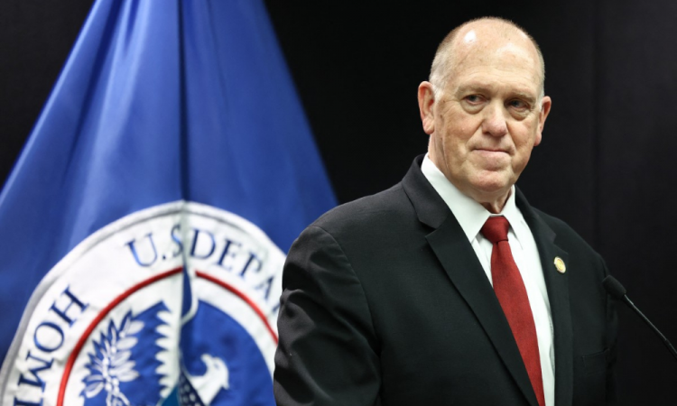 Tom Homan, czar da fronteira dos EUA, que anunciou a retirada de 700 agentes do ICE de Minnesota