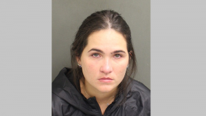 Esposa de Henrique, da dupla com Juliano, é presa nos EUA após tentar fugir de abordagem