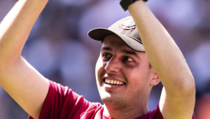 Corinthians demite Lucas Piccinato após empate no Brasileirão Feminino