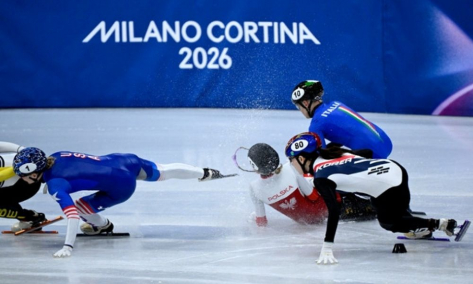 Atleta polonesa é atingida no rosto por lâmina de patins nas Olimpíadas de Inverno