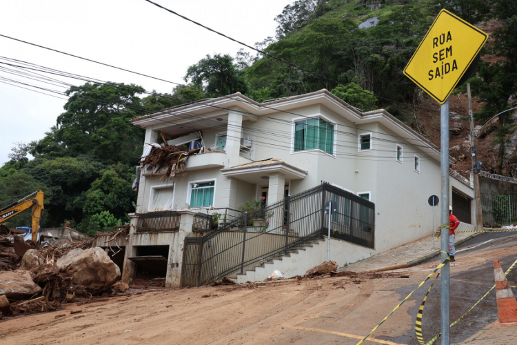 Juiz de Fora (MG), 27/02/2026 - Deslizamento de terra do Morro do Cristo, Paineiras