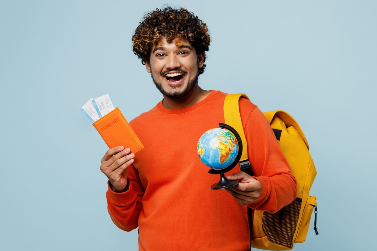 Ingresso em universidades do exterior exige preparação não apenas para o vestibular, mas para competir em um cenário global 