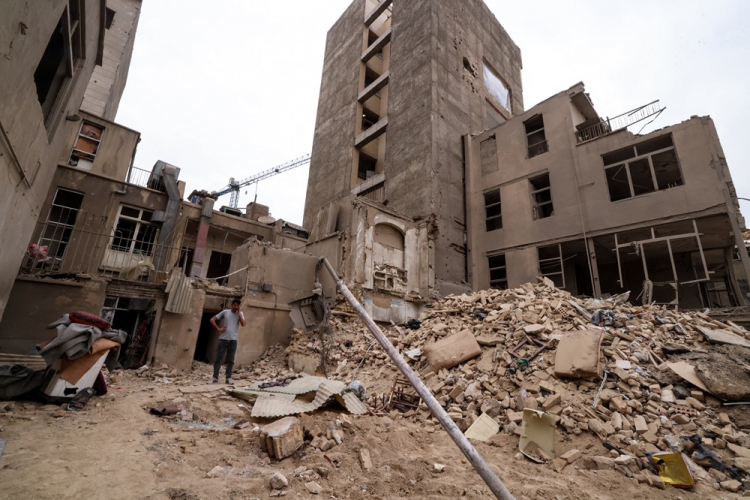 Israel amplia ataques ao Irã mirando infraestrutura do país