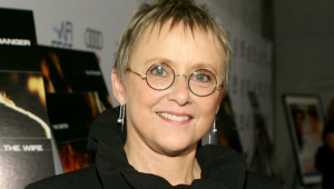 Morre Mary Beth Hurt, atriz de Hollywood, aos 79 anos de idade