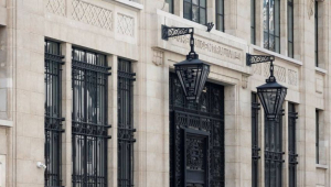 Polícia francesa impede tentativa de atentado com bomba perto do Bank of America em Paris