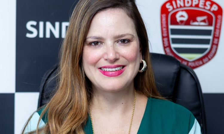 Juliana Lopes Bussacos