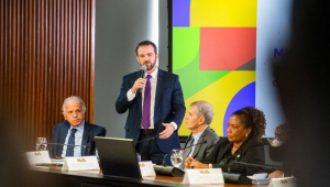 Novo ministro da Fazenda quer acabar com formato atual da declaração do IR