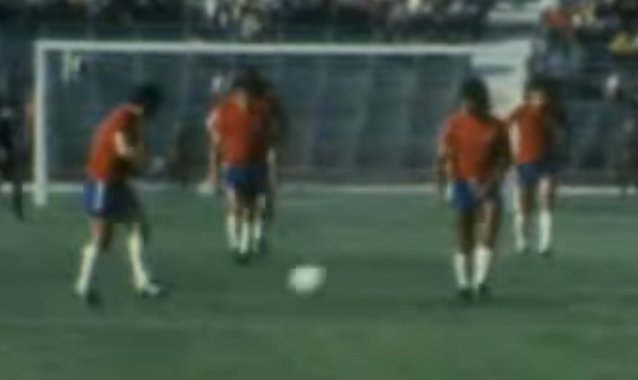 Seleção chilena em jogo contra a URSS para Copa de 1974