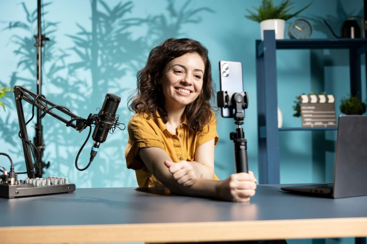 Storymakers: 5 dicas para transformar conteúdo para redes sociais em receita