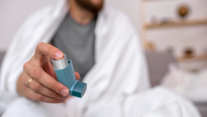 Asma fora de controle pode evoluir sem sinais claros e exige acompanhamento médico