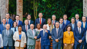 De olho nas eleições, 17 ministros de Lula deixam governo; 21 permanecem