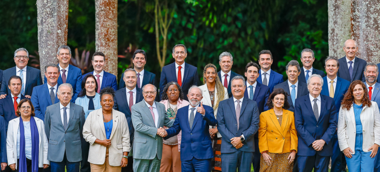 20.01.2025 - Reunião Ministerial 20.01.2025 - Presidente da República, Luiz Inácio Lula da Silva, participa da reunião Ministerial, na Residência oficial da Granja do Torto. Brasília - DF. Ricardo Stuckert / PR
