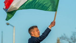 Quem é Péter Magyar, opositor de Orbán que deve ser próximo premiê da Hungria