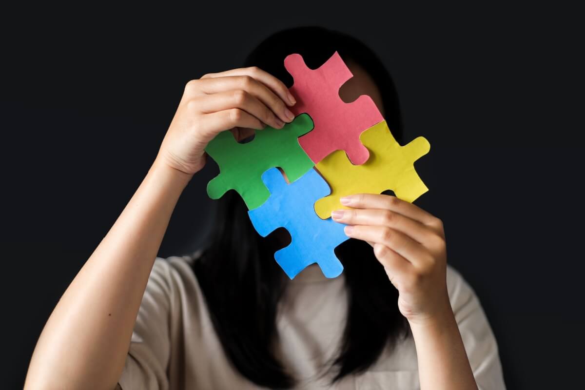 O diagnóstico tardio pode impactar a saúde emocional ao longo da vida 